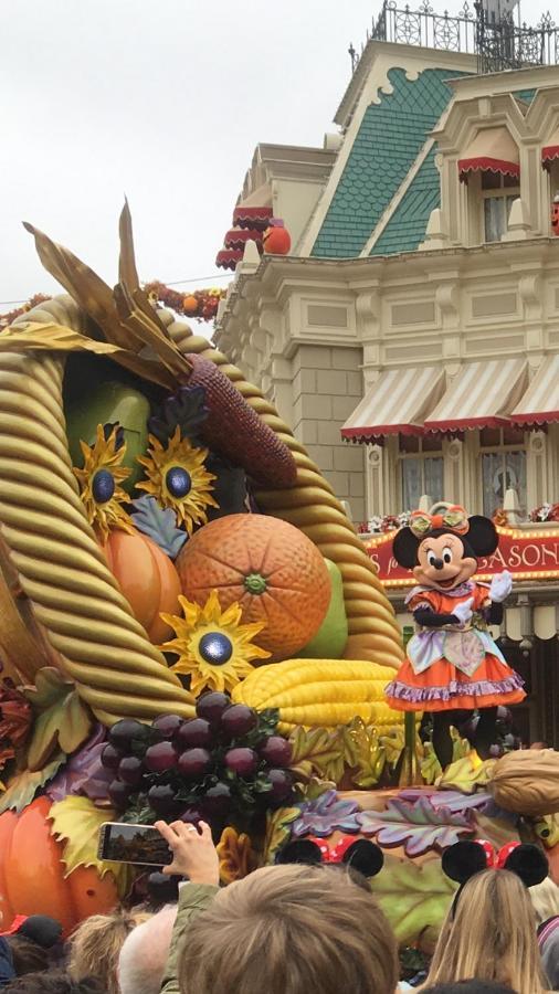 F&B'S Garden 10 Min Disneyland Paris Montry Buitenkant foto