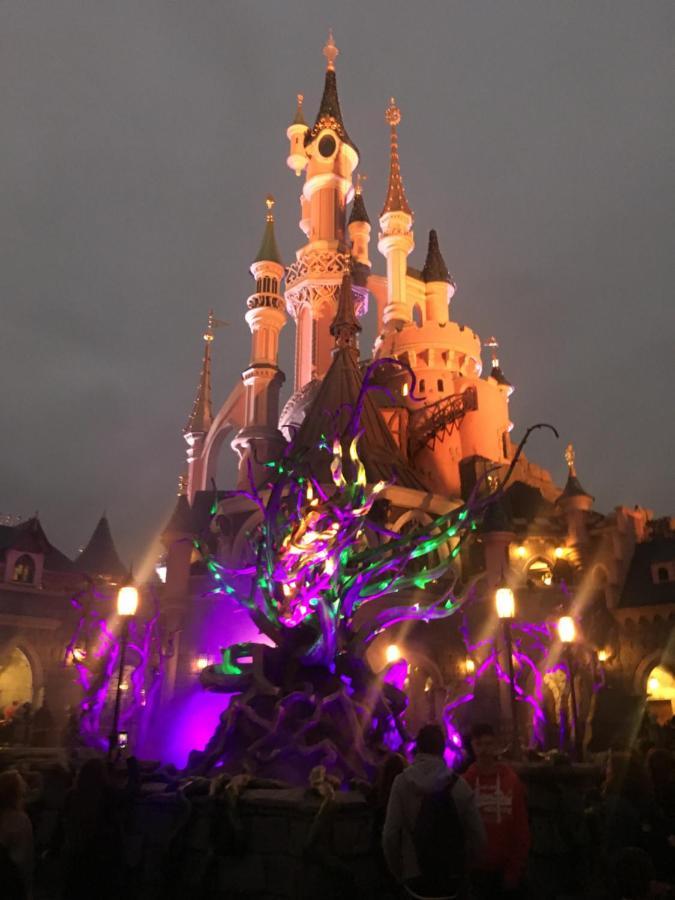 F&B'S Garden 10 Min Disneyland Paris Montry Buitenkant foto